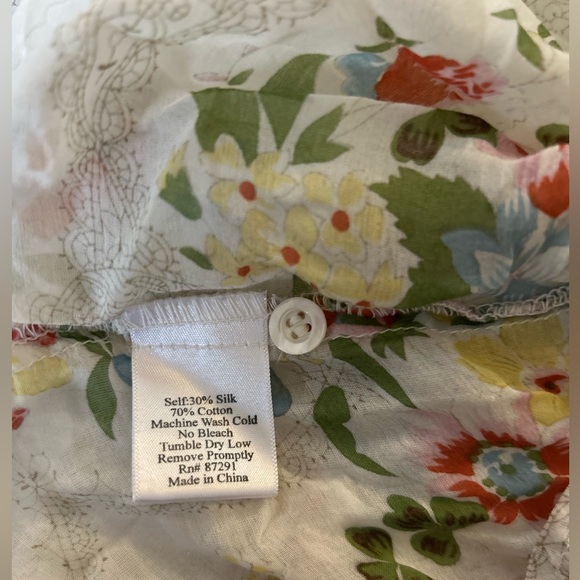 Johnny Was White Floral Short Sleeve Blouse - Picture 8 of 8